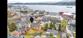 Arctic apartment modern 3-Bed House in Tromso